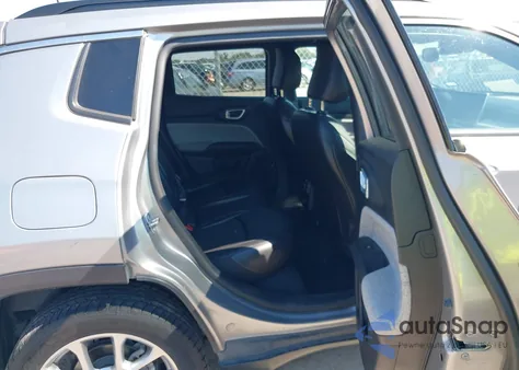 2023 Jeep Compass Latitude Lux Fwd из США, поврежденный, VIN 3C4NJDFN3PT532093